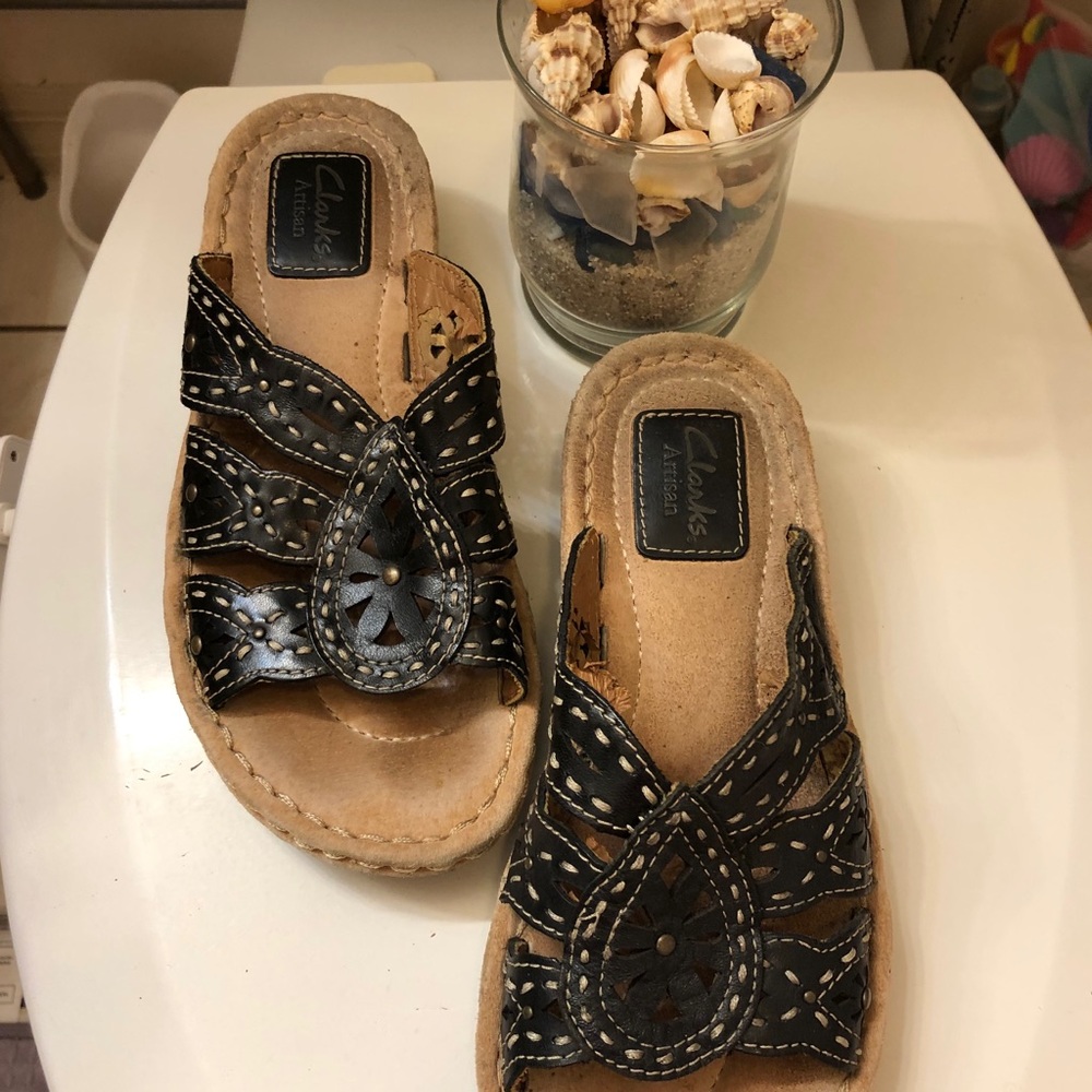 Women Clark’s sandals